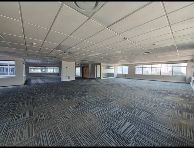 968M² OFFICE TO LET IN SANDTON CENTRAL